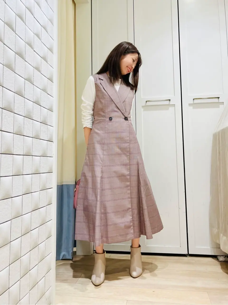 ANY SIS スタッフ コーディネート画像