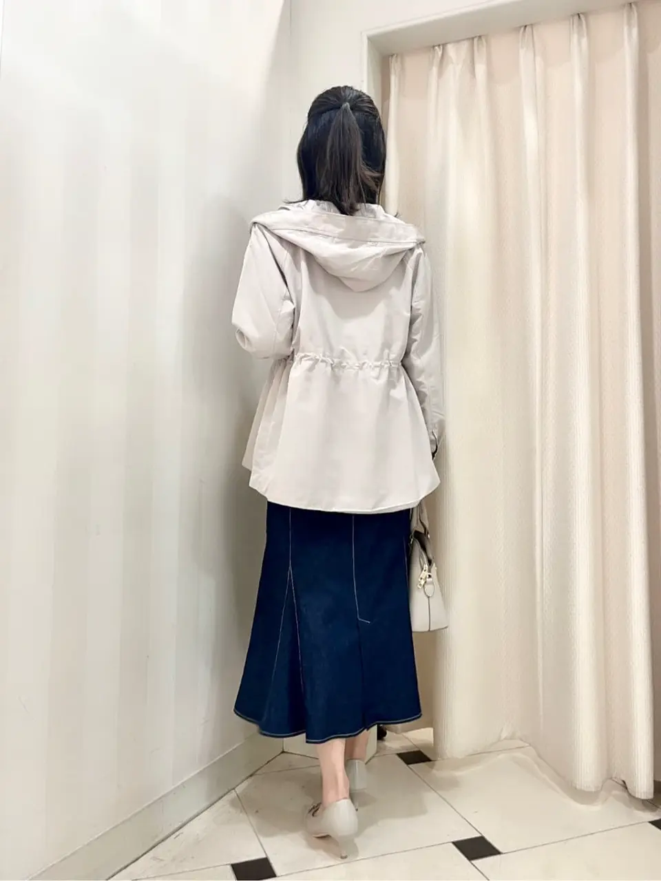 ANY SIS 金井 コーディネート画像