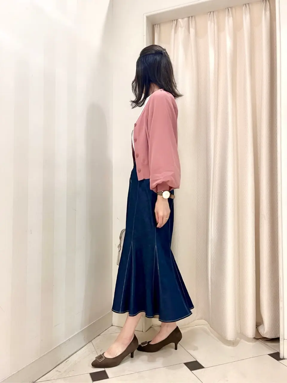 ANY SIS 金井 コーディネート画像