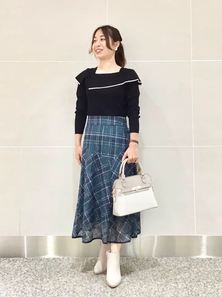  スタッフ コーディネート画像