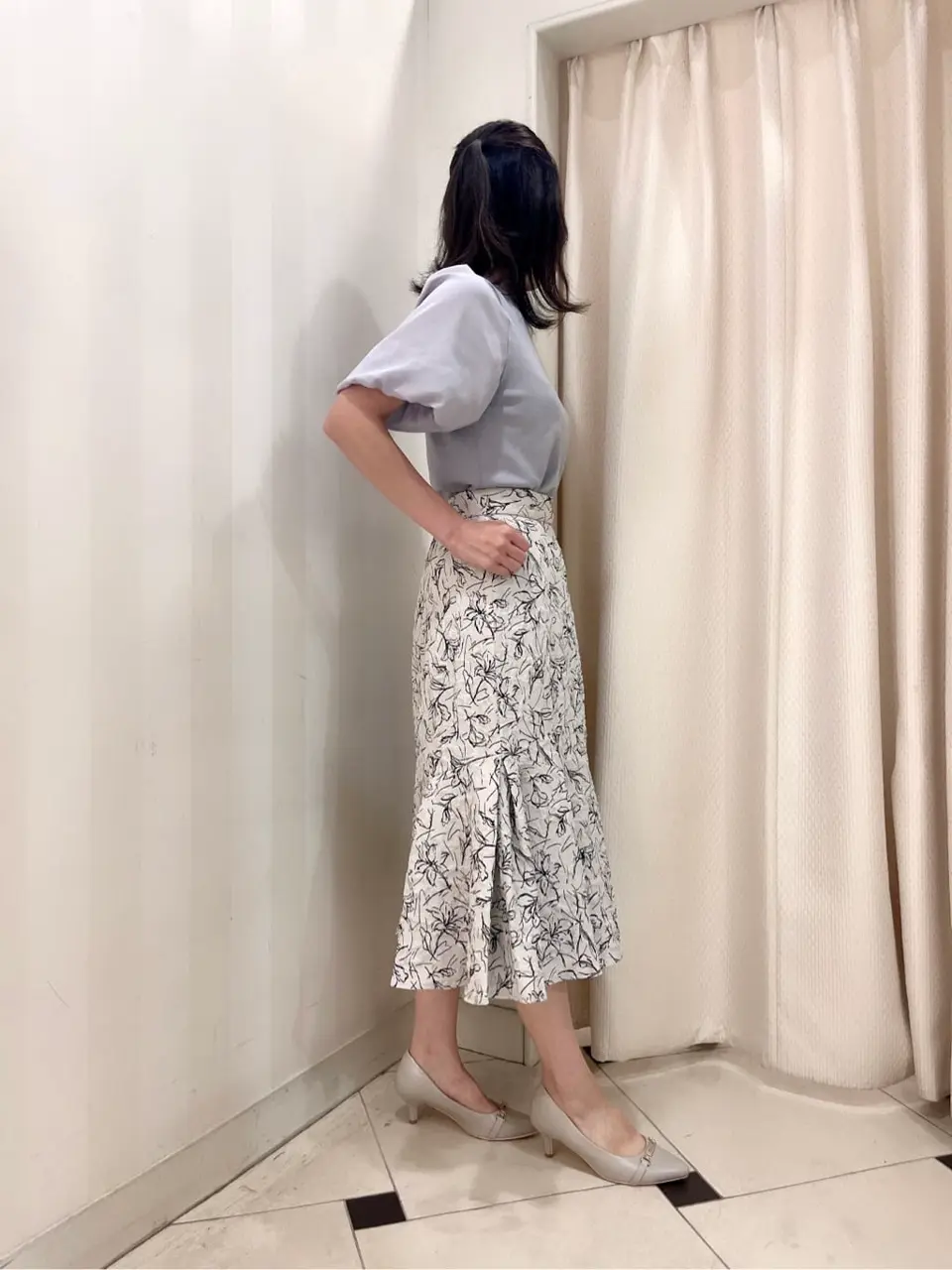 ANY SIS 金井 コーディネート画像