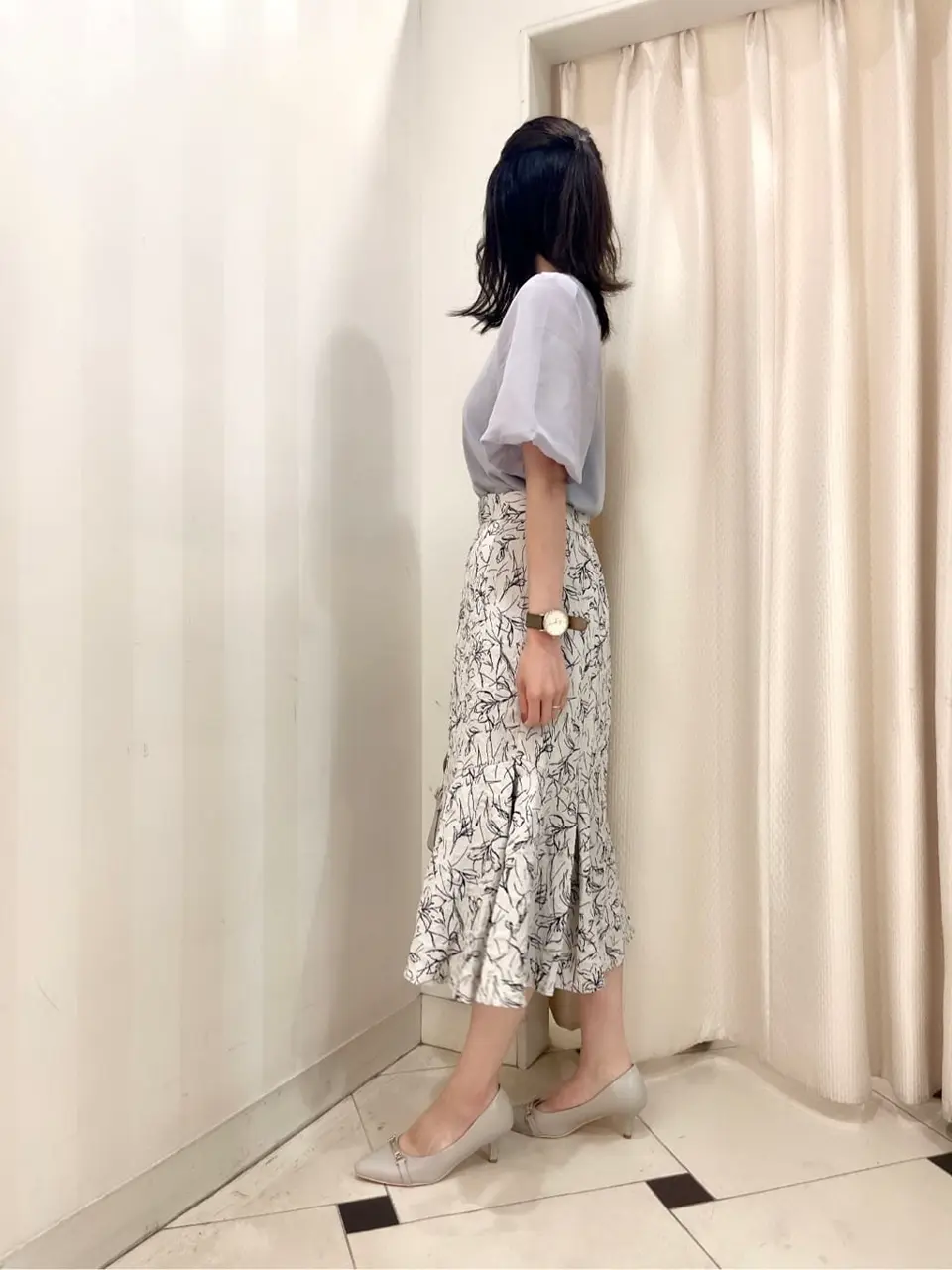 ANY SIS 金井 コーディネート画像