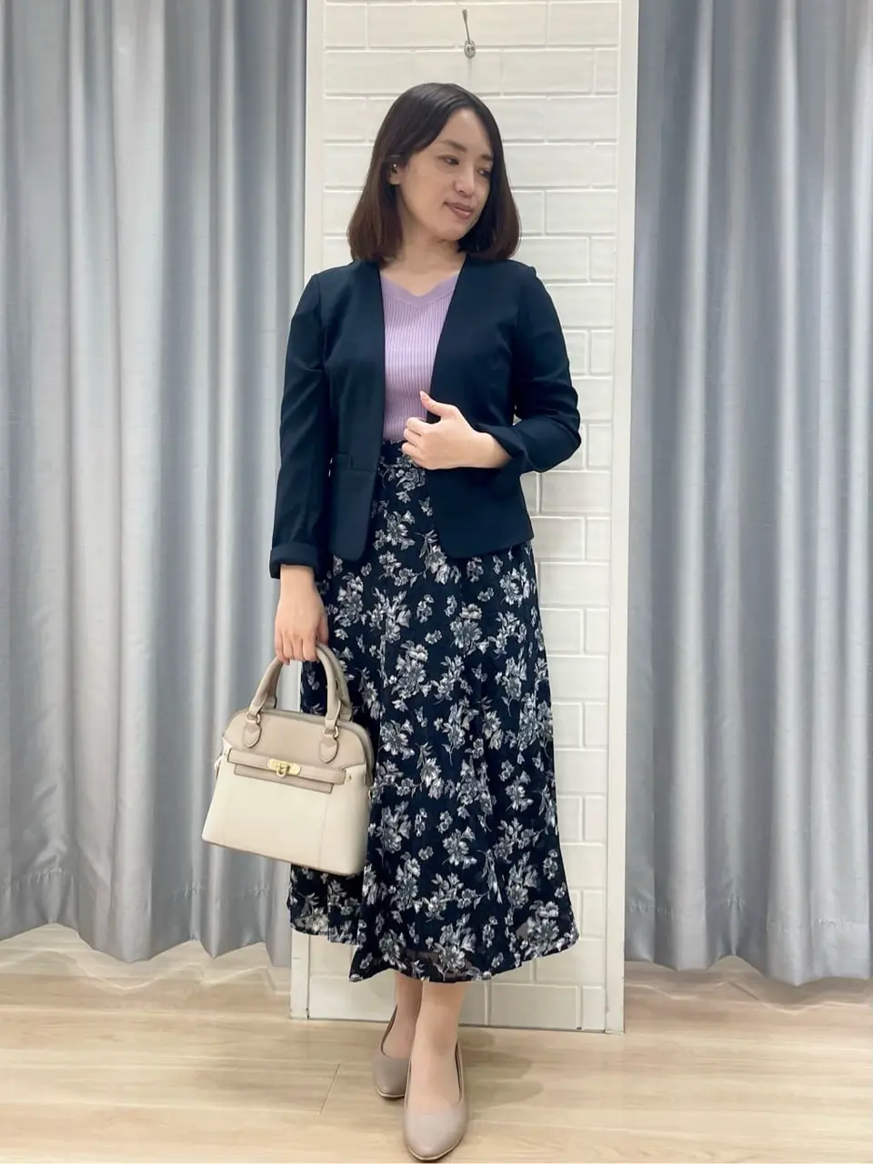 ANY SIS 丸岡 コーディネート画像