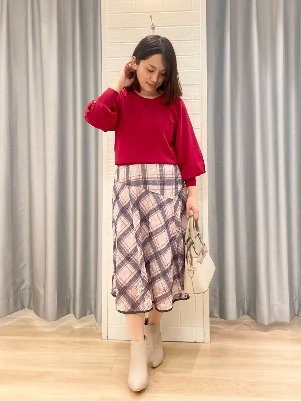 ANY SIS 丸岡 コーディネート画像