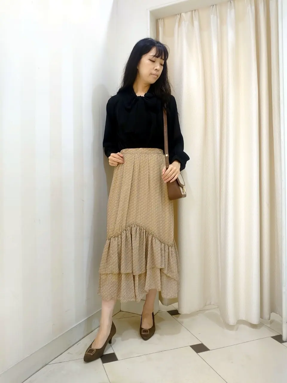 ANY SIS スタッフ コーディネート画像