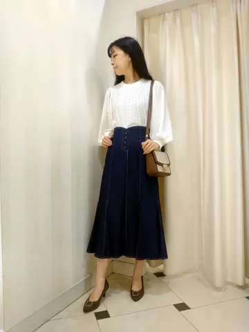 ANY SIS スタッフ コーディネート画像