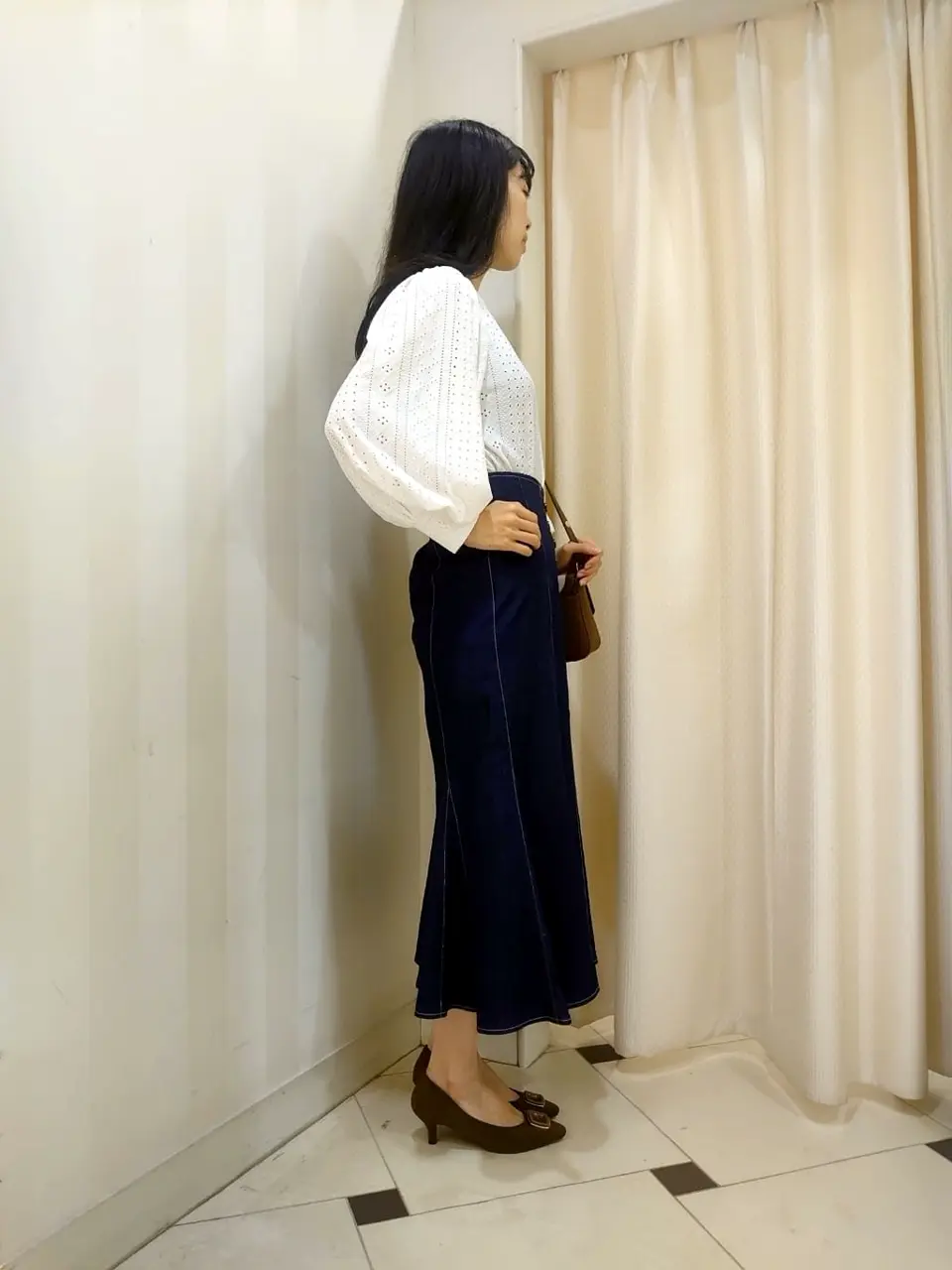 ANY SIS スタッフ コーディネート画像