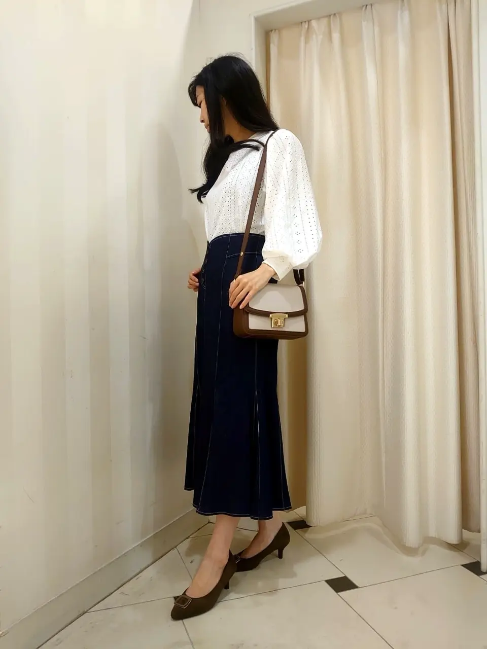 ANY SIS スタッフ コーディネート画像