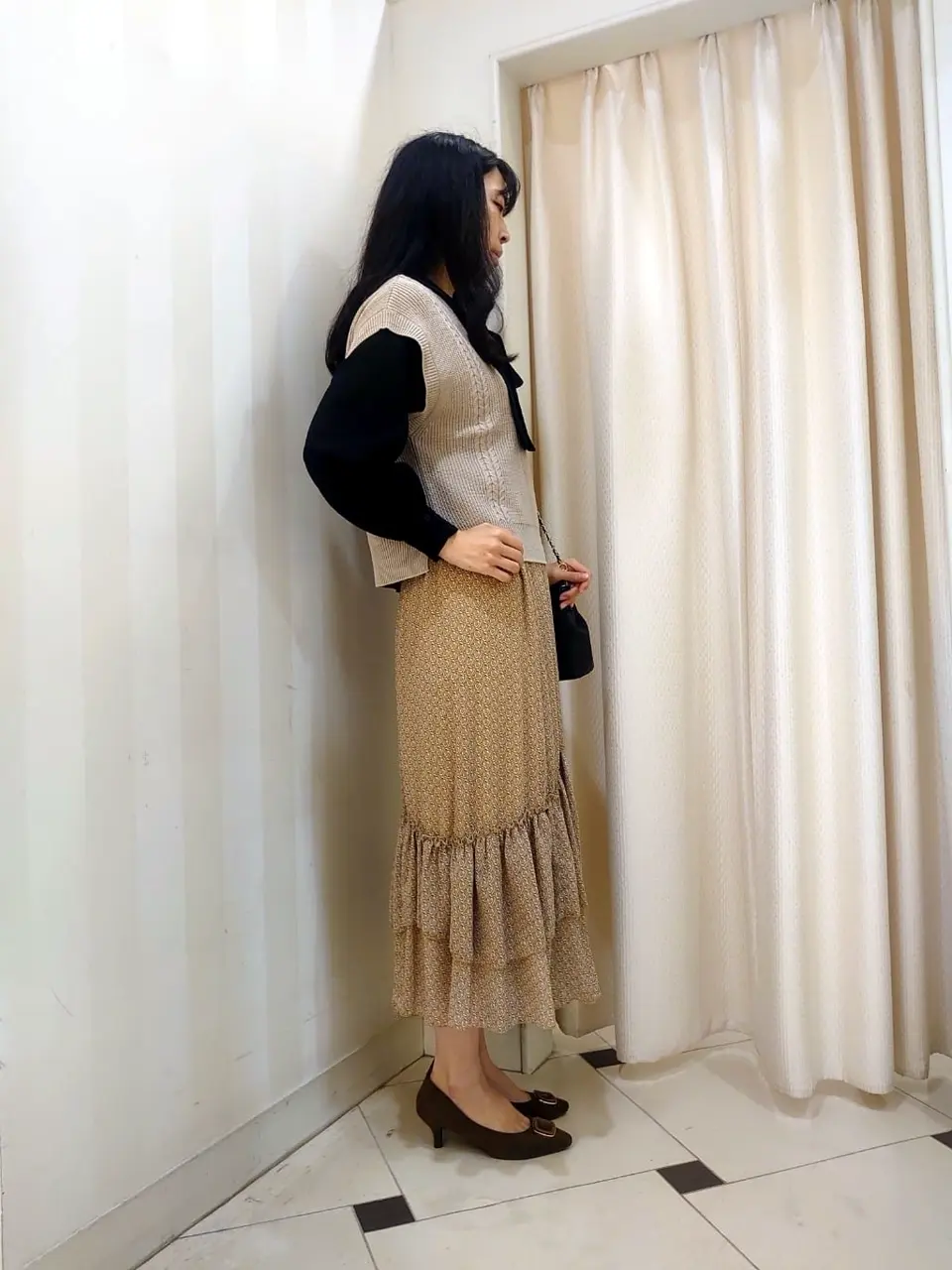 ANY SIS スタッフ コーディネート画像