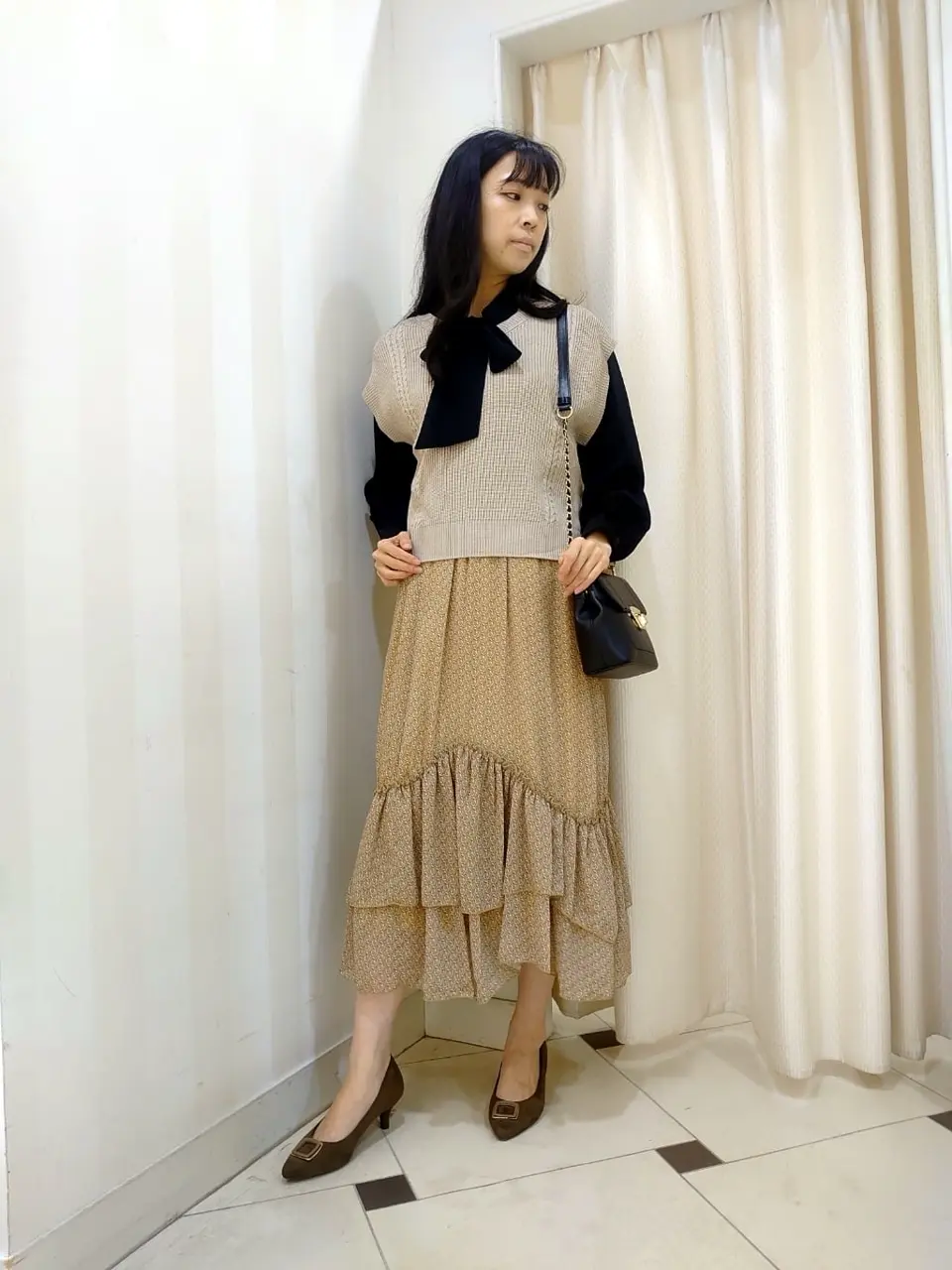 ANY SIS スタッフ コーディネート画像