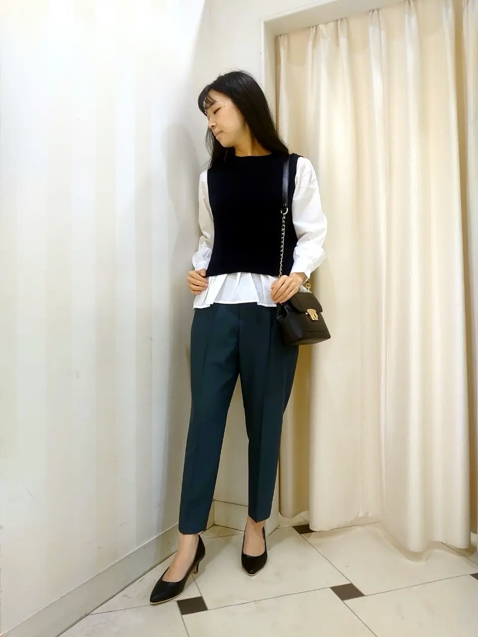 ANY SIS スタッフ コーディネート画像