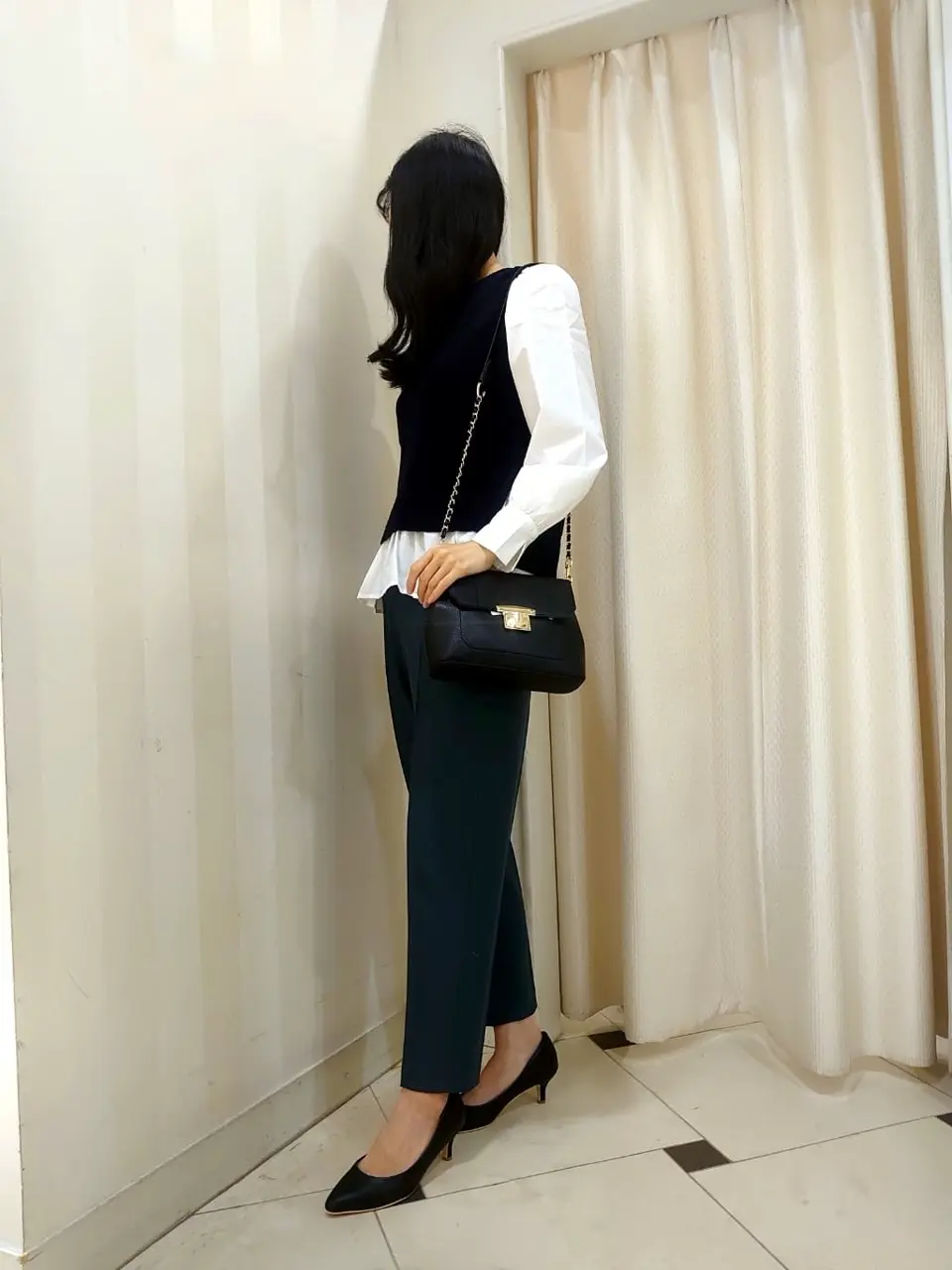 ANY SIS スタッフ コーディネート画像