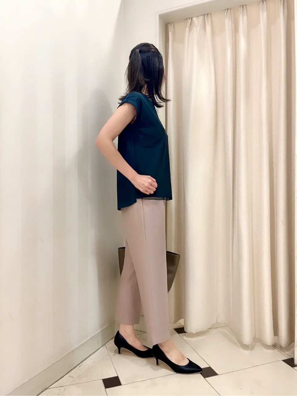 ANY SIS 金井 コーディネート画像