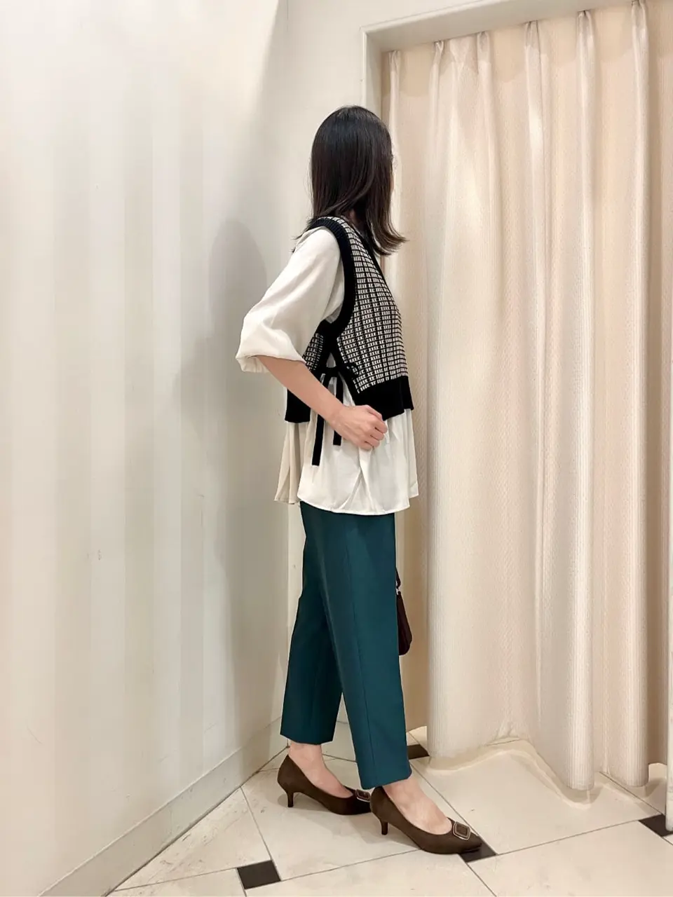 ANY SIS 金井 コーディネート画像