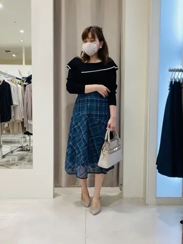 ANY SIS 川根　彩 コーディネート画像