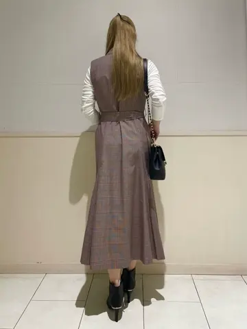 ANY SIS 土居 コーディネート画像