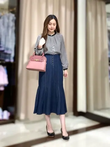 ANY SIS STAFF コーディネート画像