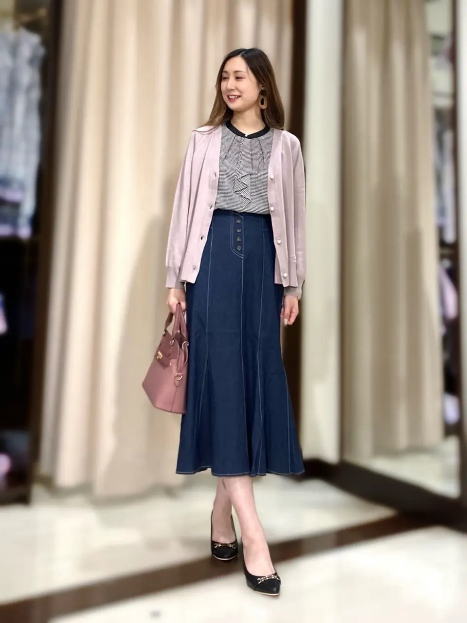 ANY SIS STAFF コーディネート画像