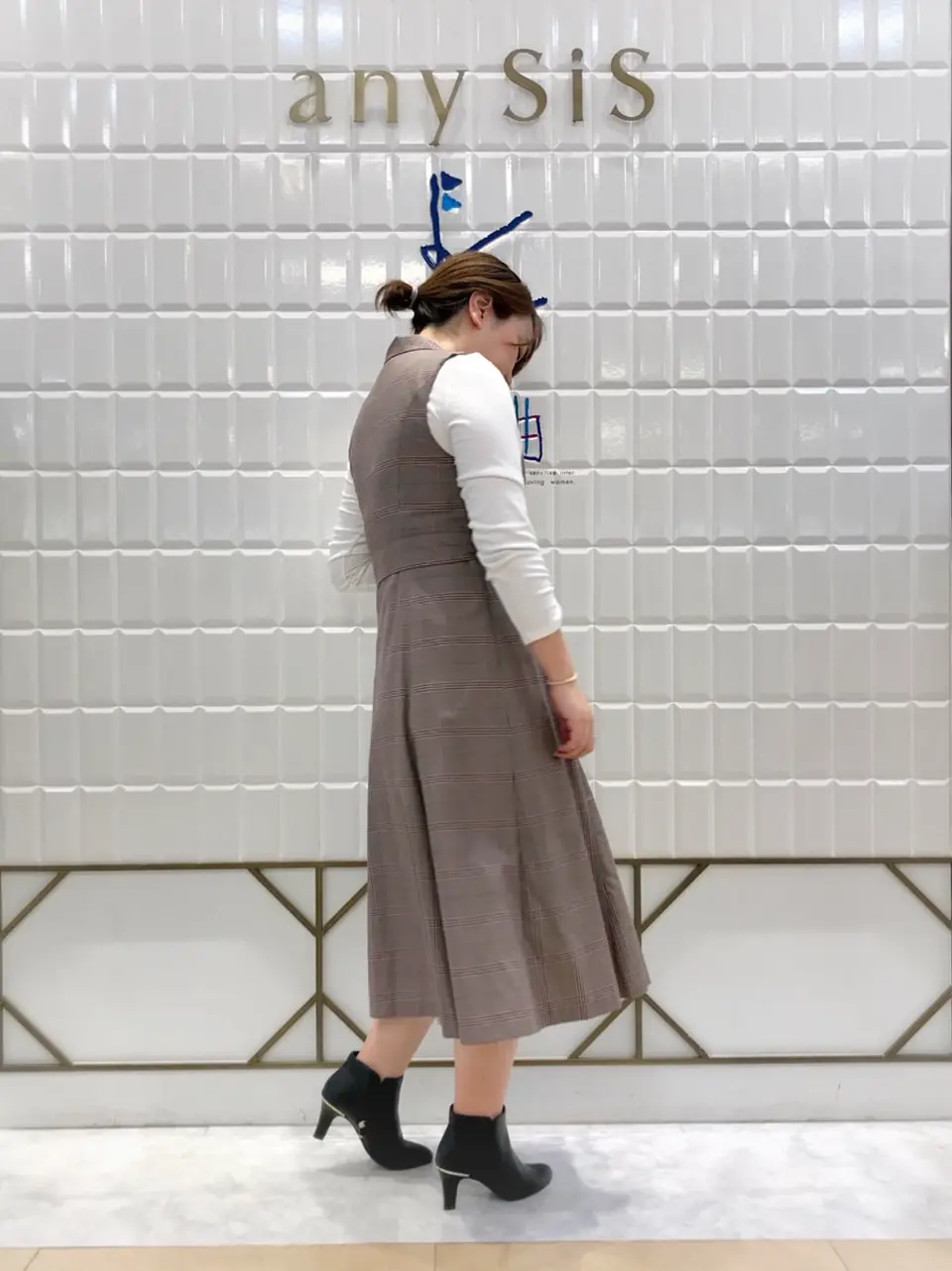 ANY SIS 中山 コーディネート画像