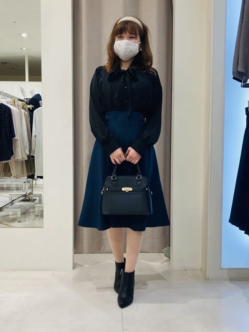 ANY SIS 川根　彩 コーディネート画像