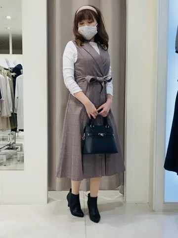 ANY SIS 川根　彩 コーディネート画像