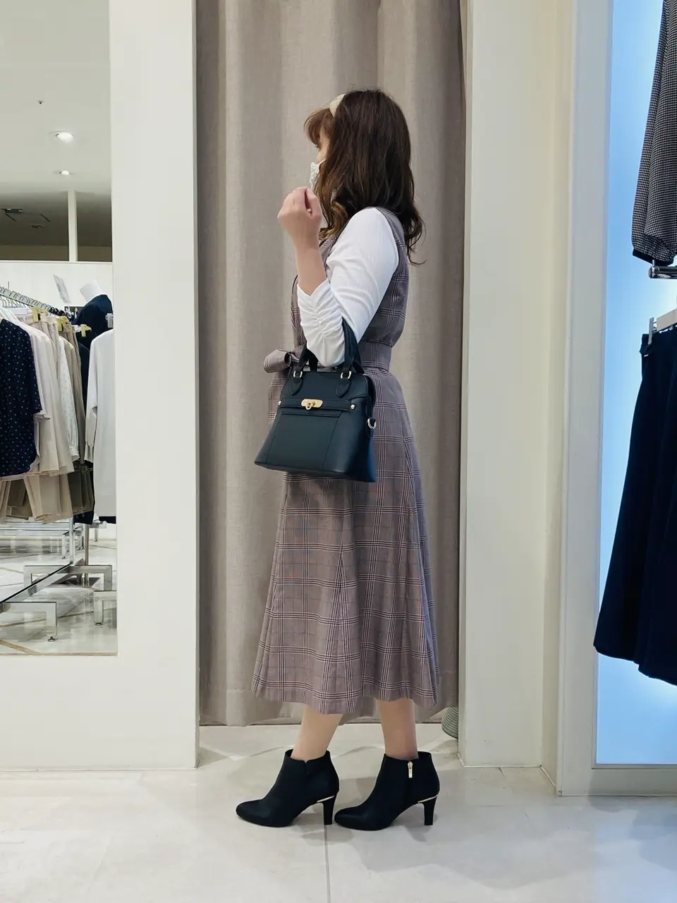 ANY SIS 川根　彩 コーディネート画像