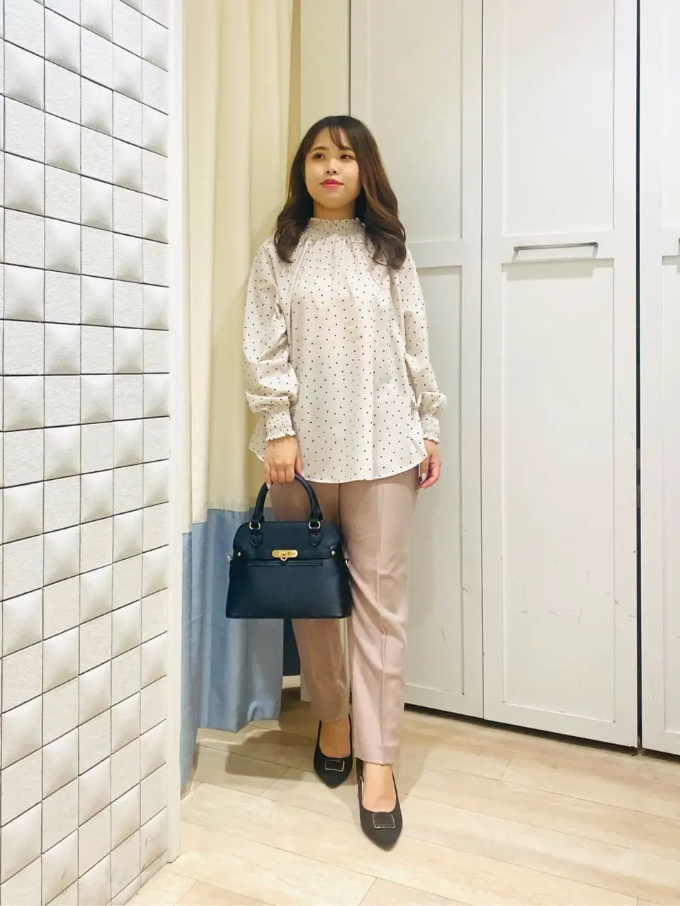 ANY SIS スタッフ コーディネート画像