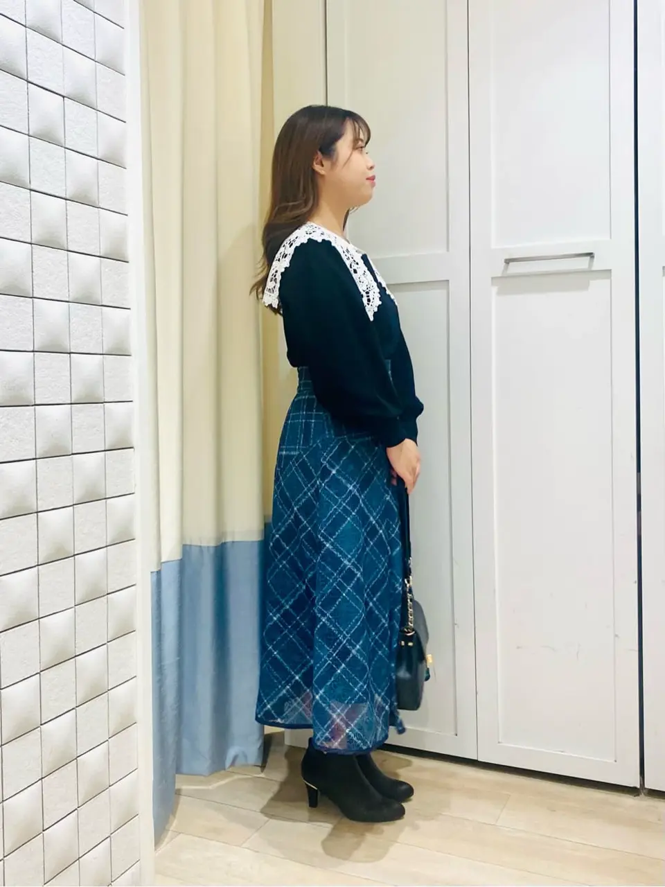 ANY SIS スタッフ コーディネート画像