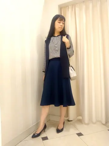 ANY SIS スタッフ コーディネート画像