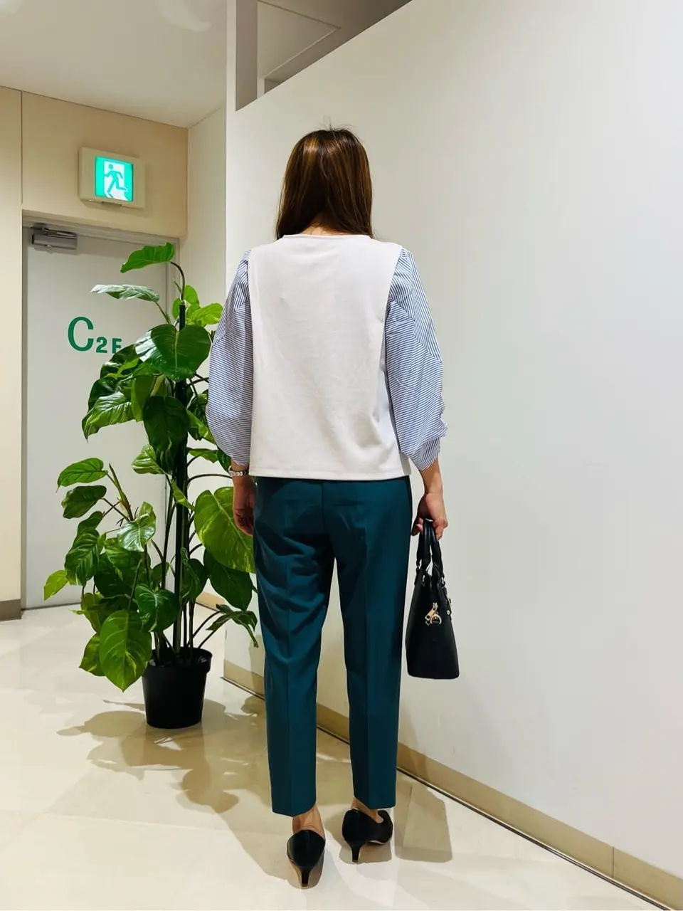 ANY SIS 石川 コーディネート画像