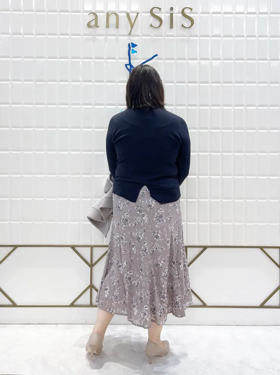 ANY SIS 西田 コーディネート画像
