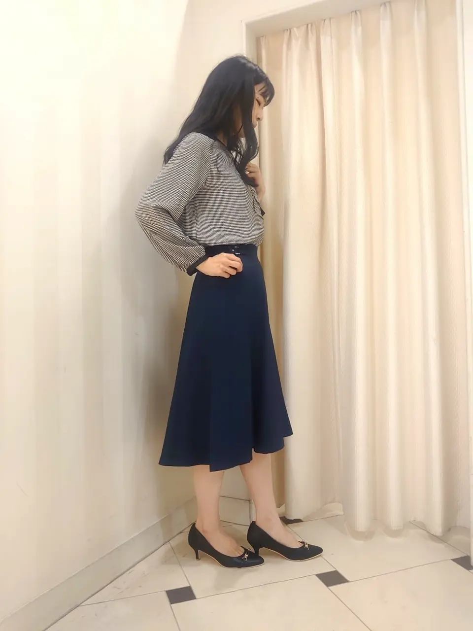 ANY SIS スタッフ コーディネート画像