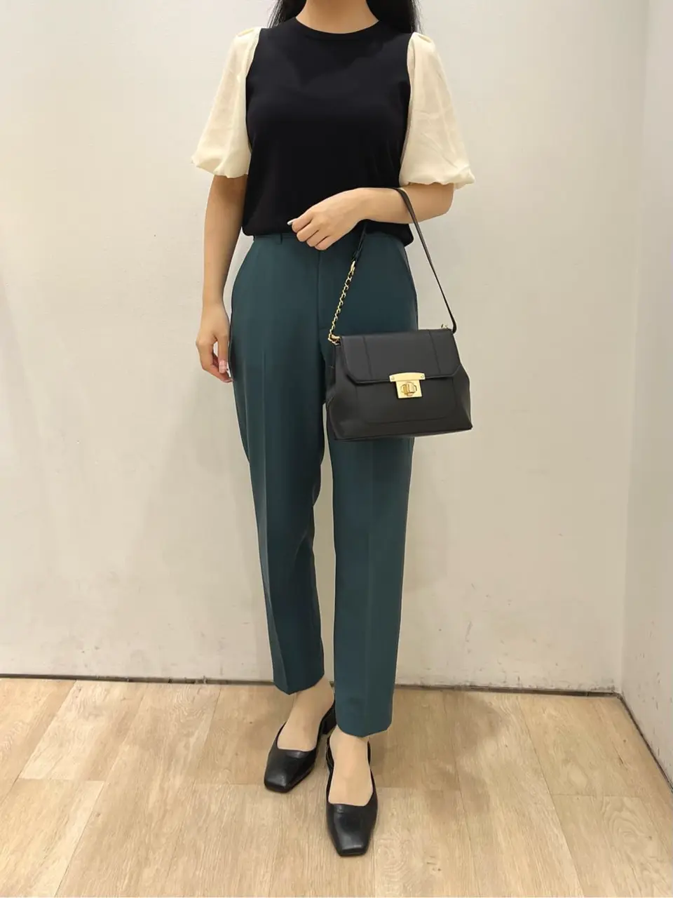  梅田 コーディネート画像