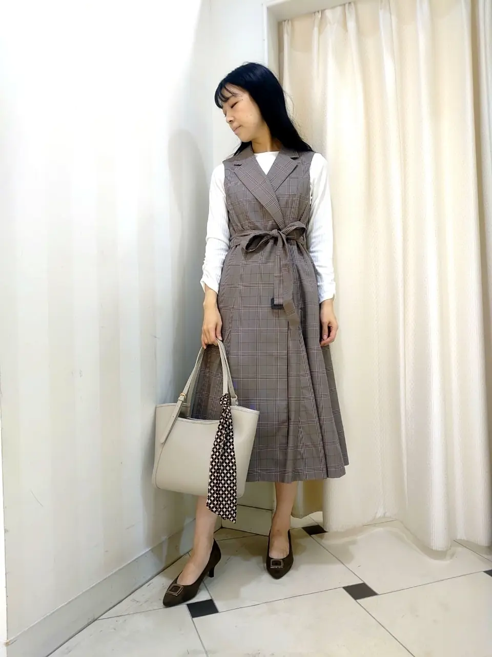 ANY SIS スタッフ コーディネート画像