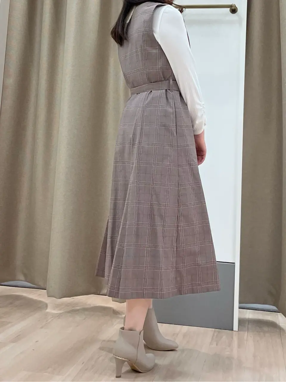 ANY SIS 岩楯 コーディネート画像