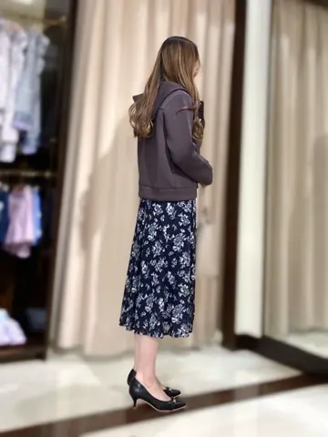 ANY SIS STAFF コーディネート画像