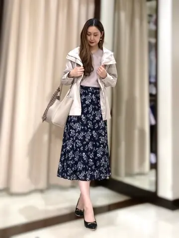 ANY SIS STAFF コーディネート画像