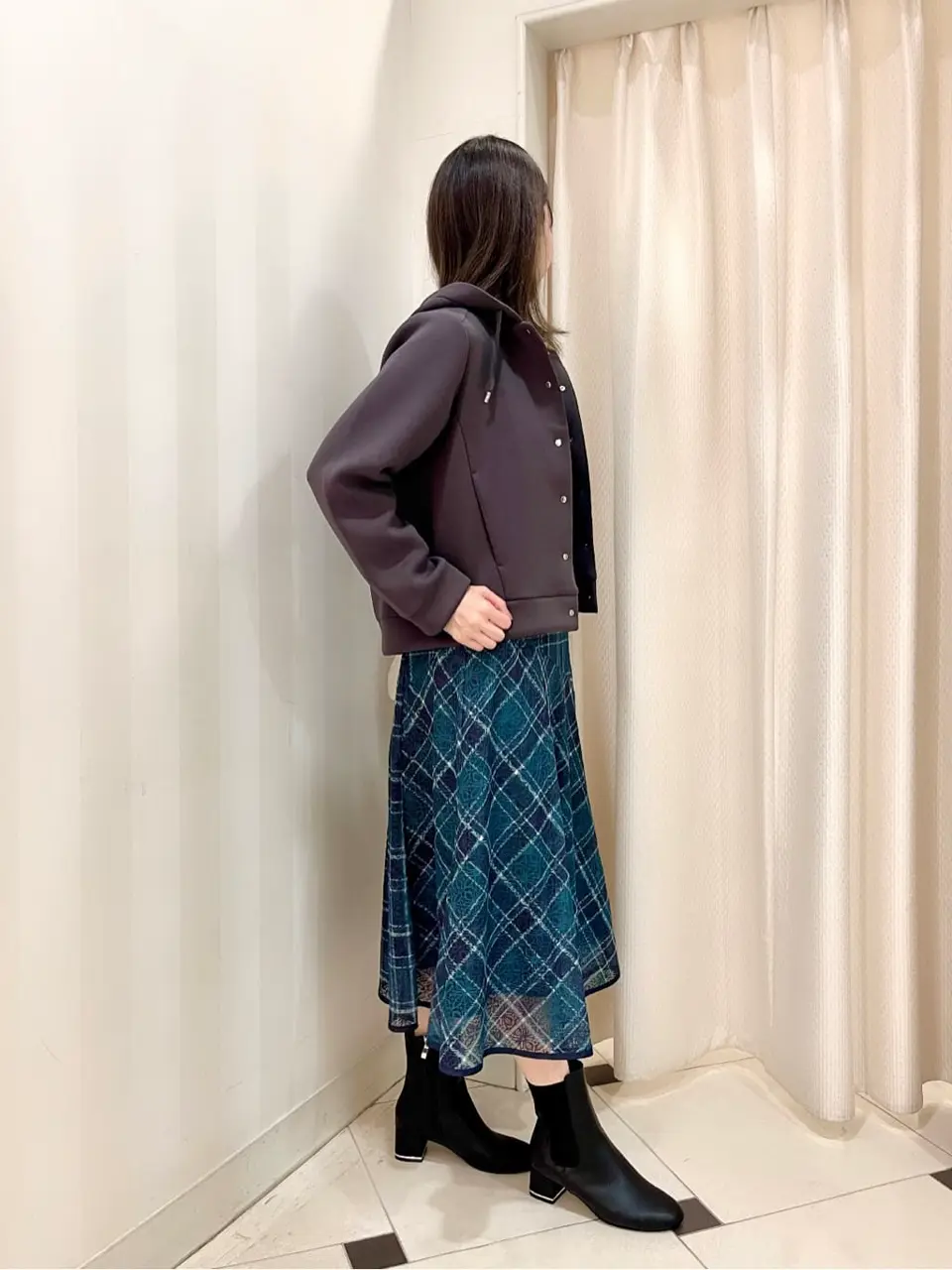 ANY SIS 金井 コーディネート画像