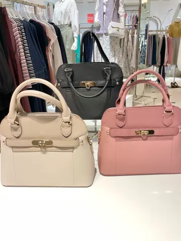 ANY SIS 今仲 コーディネート画像