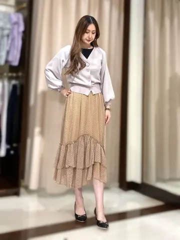 ANY SIS STAFF コーディネート画像