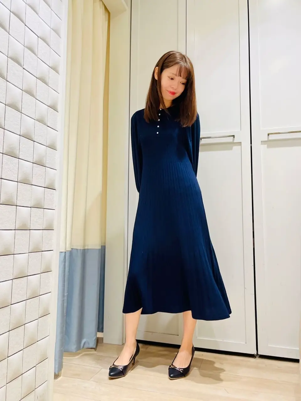 ANY SIS スタッフ コーディネート画像