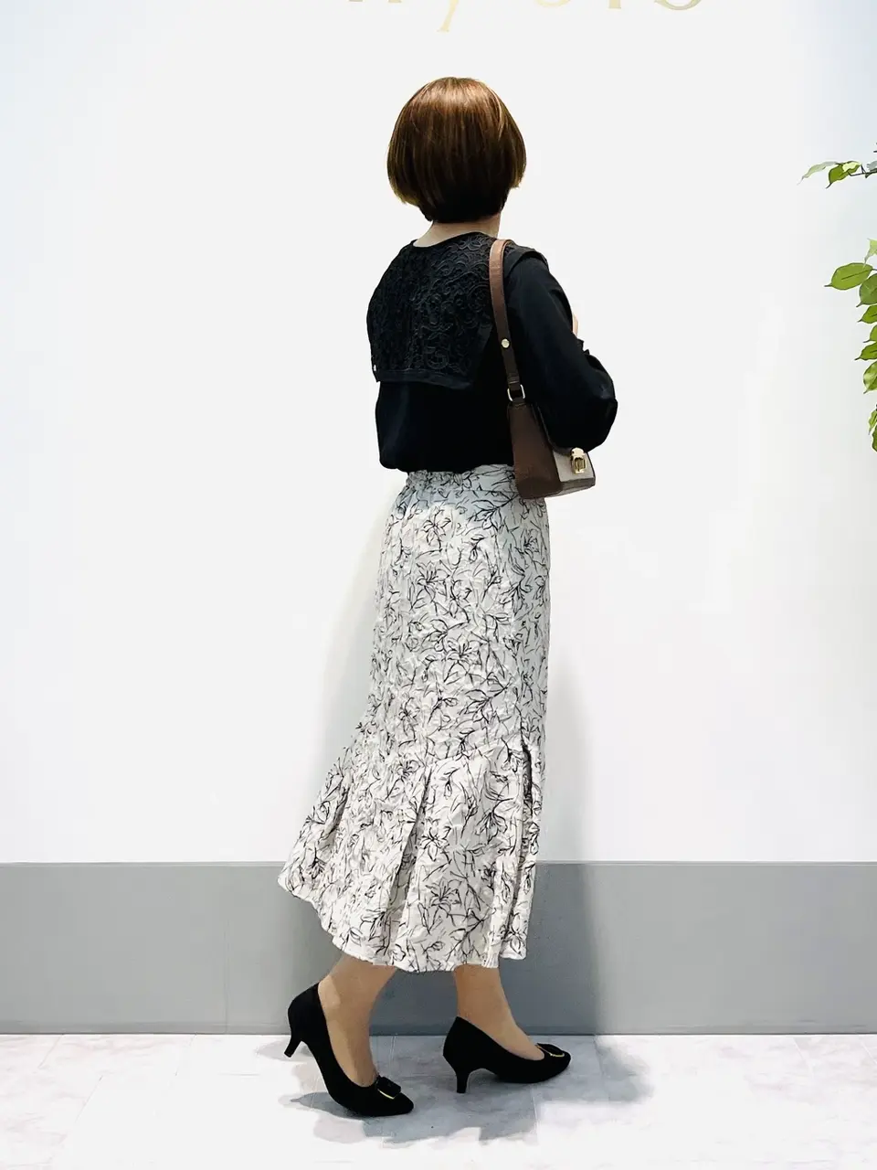 ANY SIS 岡本 コーディネート画像