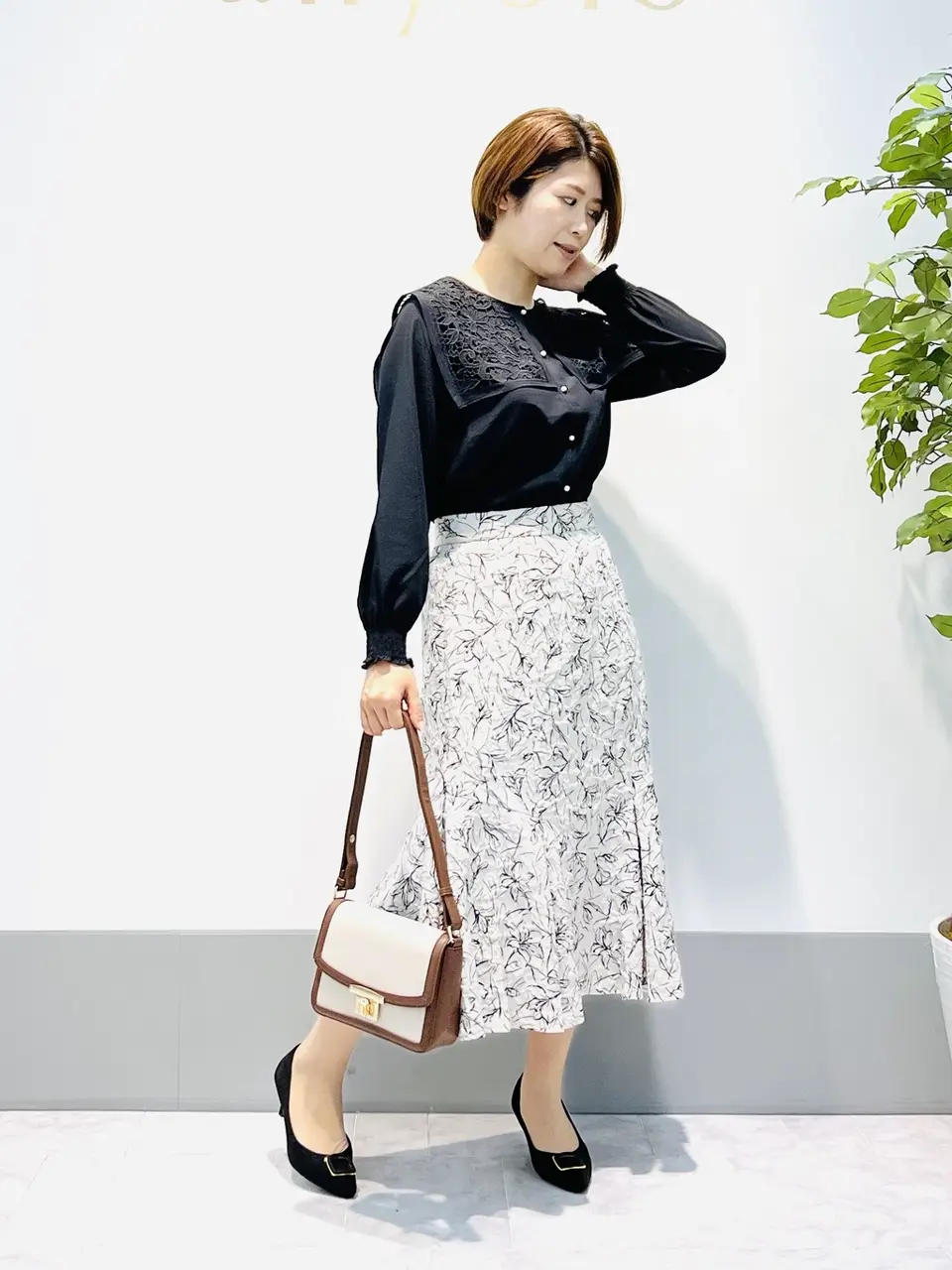 ANY SIS 岡本 コーディネート画像