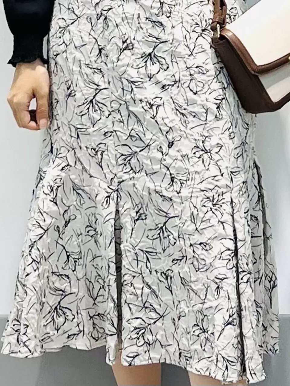 ANY SIS 岡本 コーディネート画像