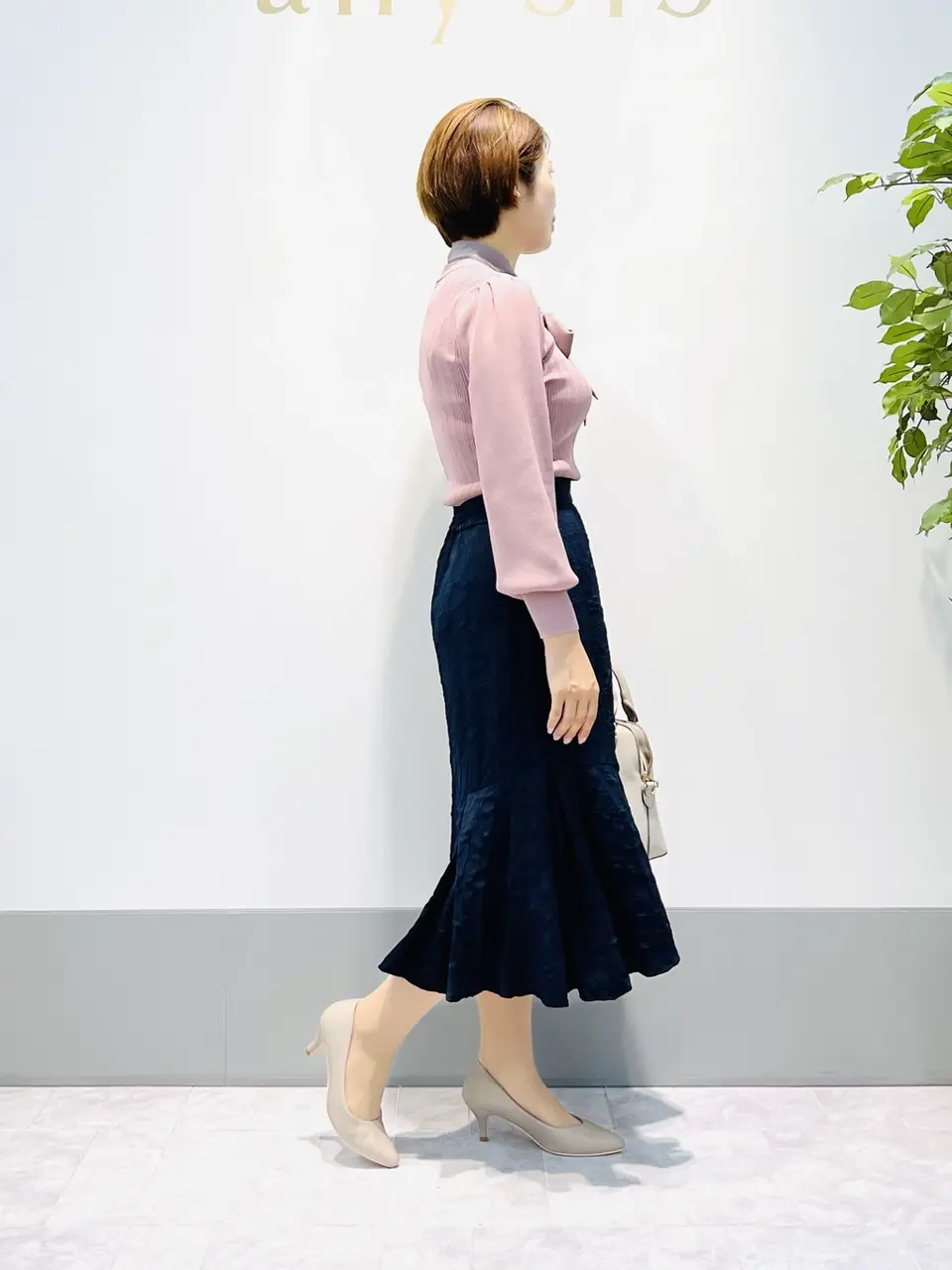 ANY SIS 岡本 コーディネート画像