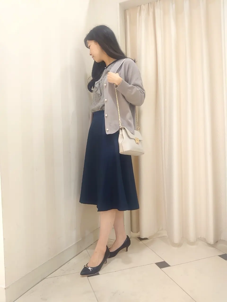 ANY SIS スタッフ コーディネート画像