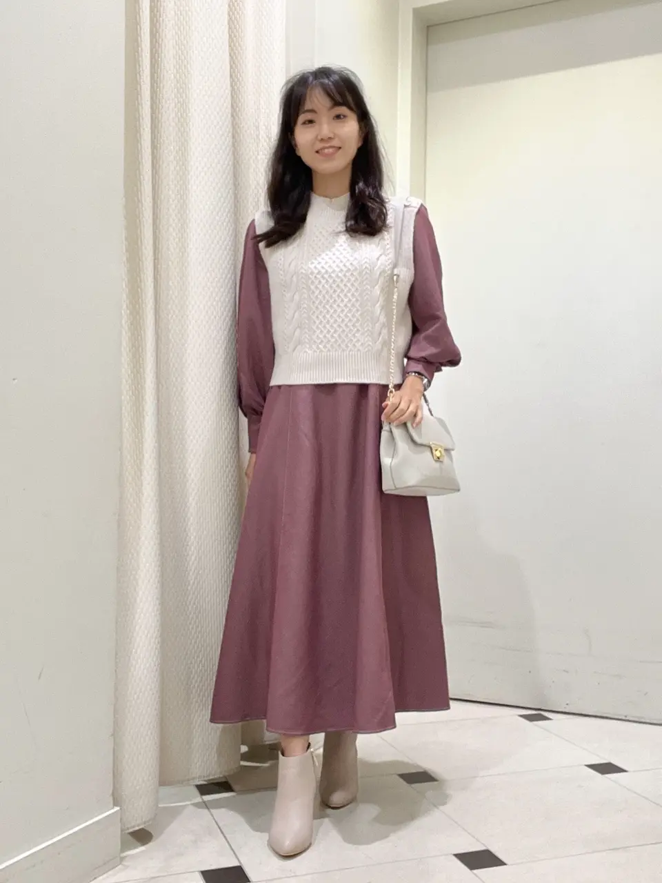 ANY SIS スタッフ コーディネート画像