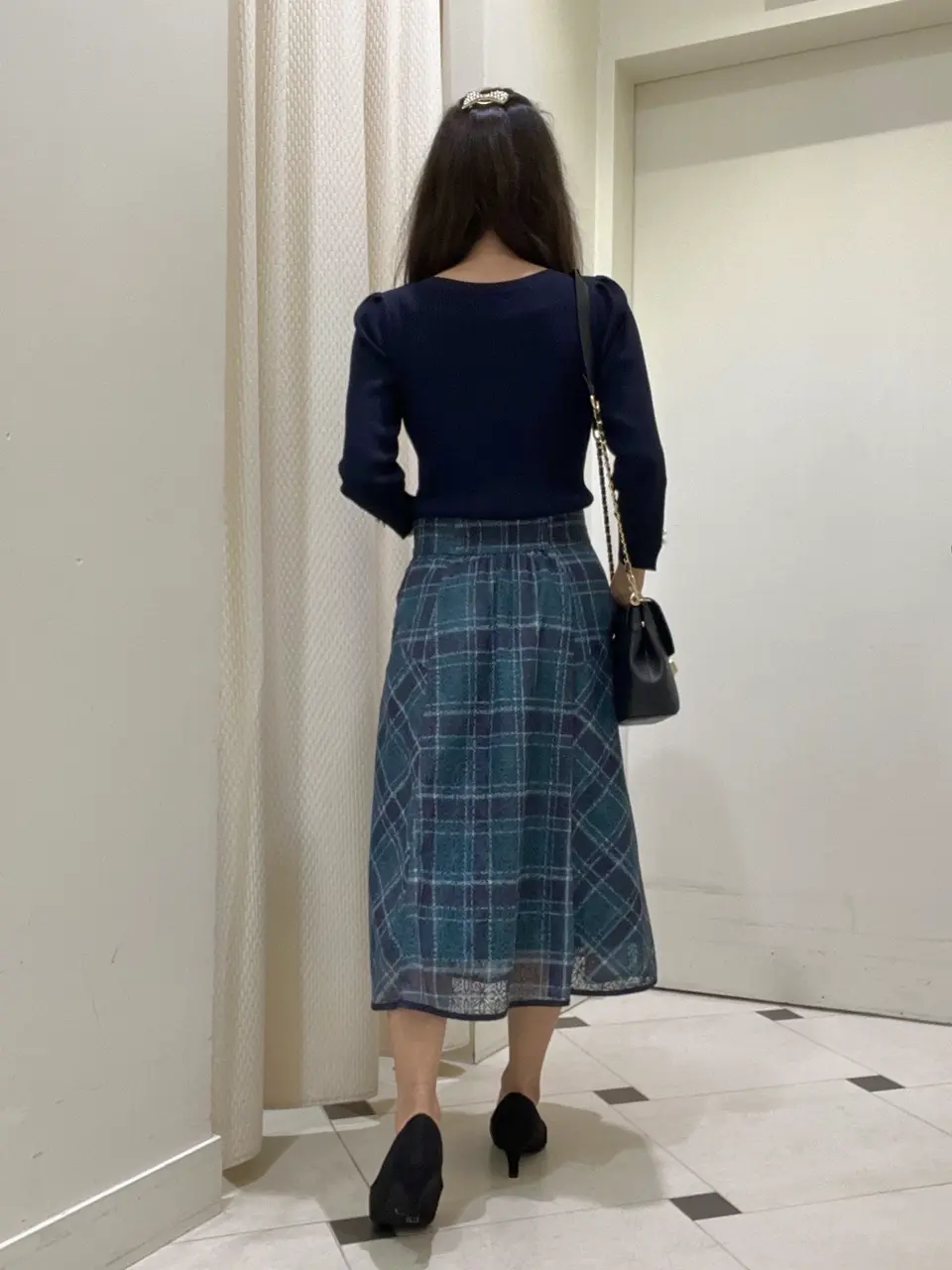 ANY SIS スタッフ コーディネート画像