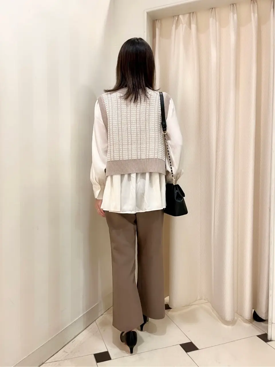 ANY SIS 金井 コーディネート画像