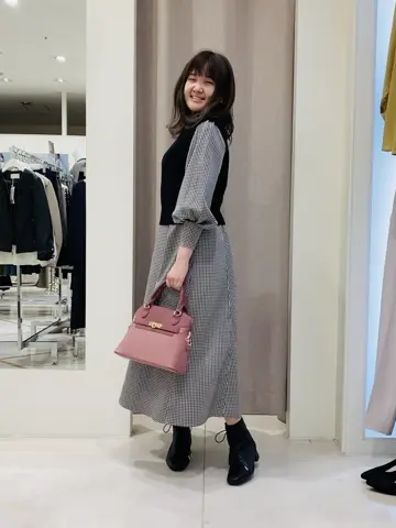 ANY SIS 川根　彩 コーディネート画像